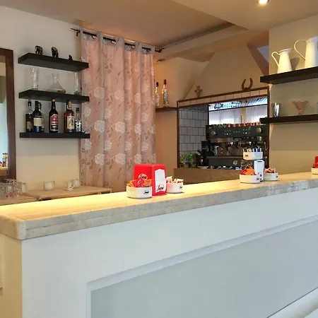 Hotel Attico Готель К'янчіано-Терме